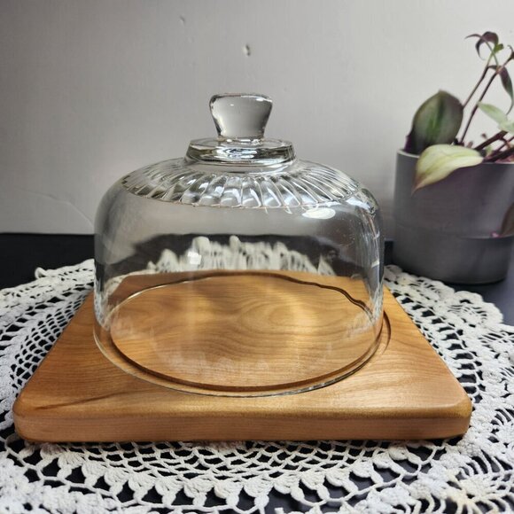 Arc France Cheese Board Maple or Ash with Clear Glass Cloche Dome Cover Vintage - Picture 2 of 12
